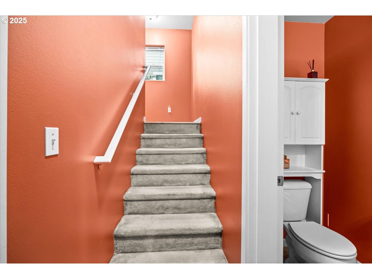 10360 NE SNOQUALMIE ST