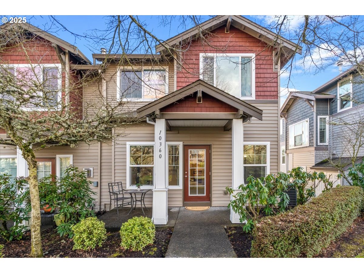 10360 NE SNOQUALMIE ST