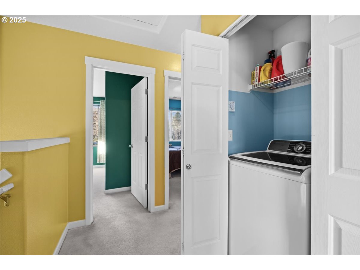 10360 NE SNOQUALMIE ST