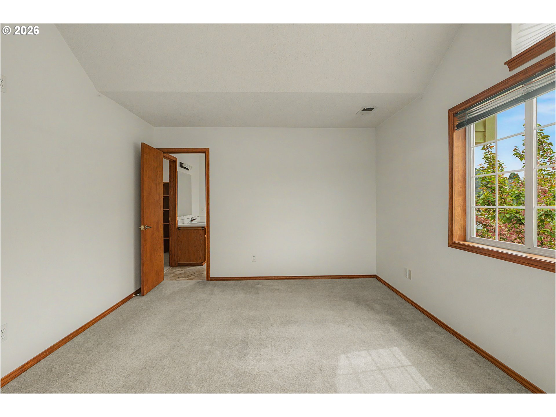 2520 NW PINEHURST DR, McMinnville