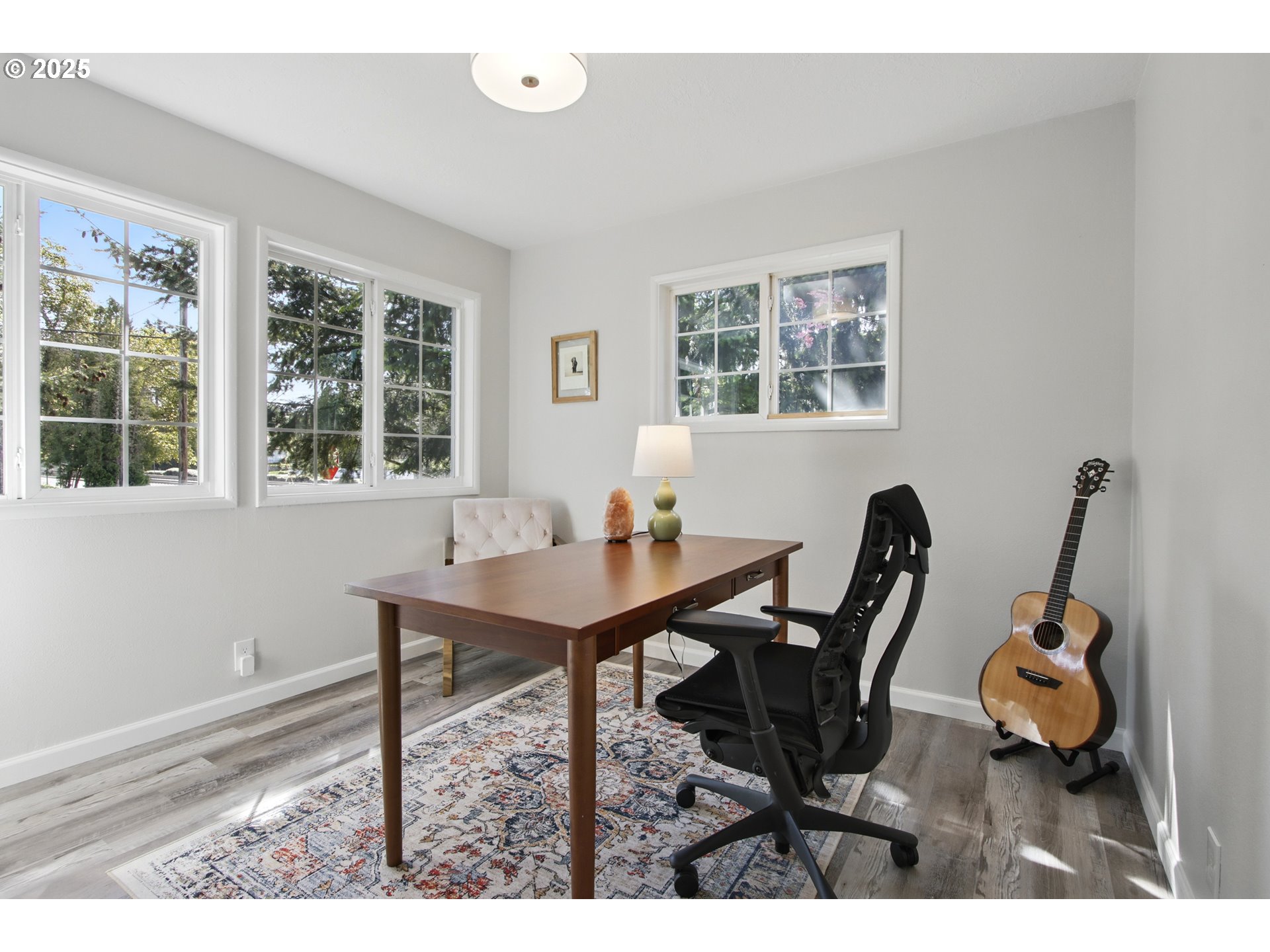 11 NE 128TH AVE