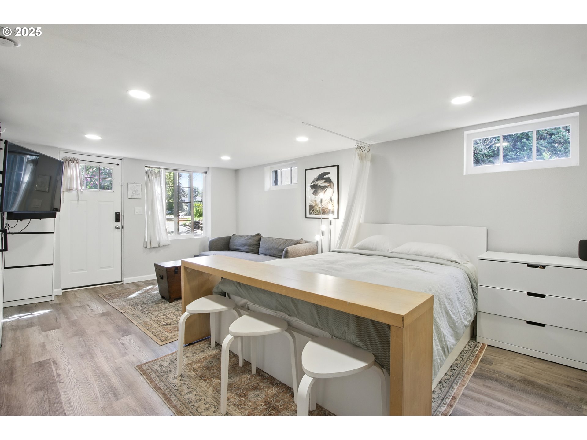 11 NE 128TH AVE