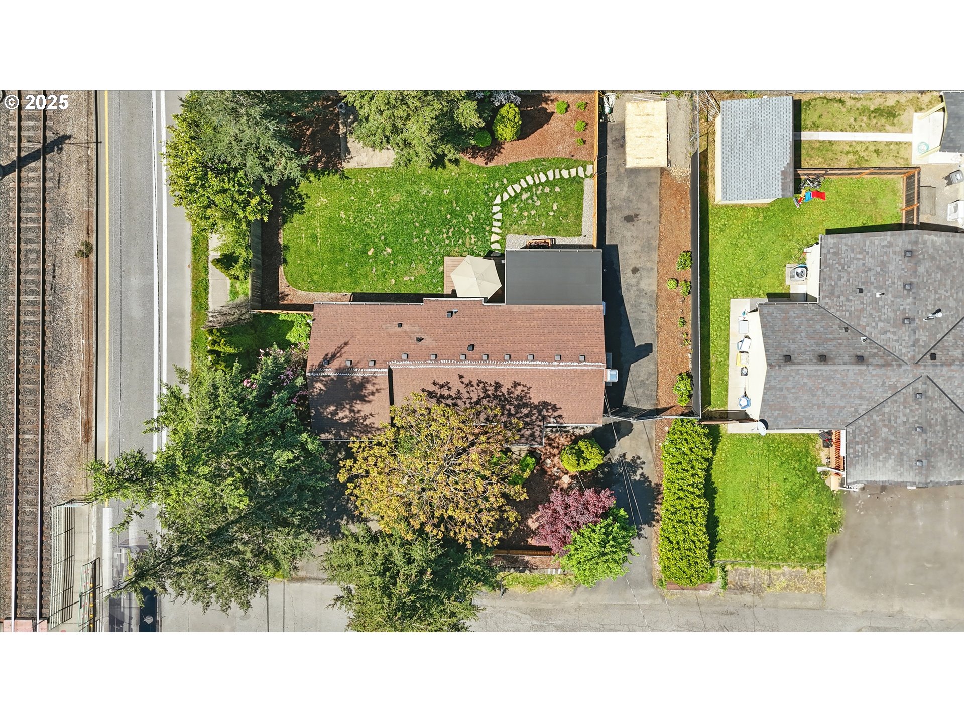 11 NE 128TH AVE