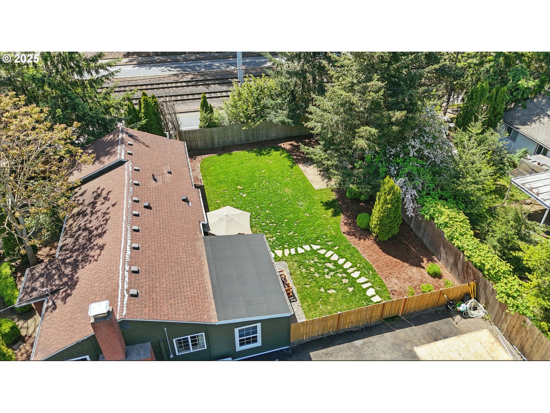 11 NE 128TH AVE