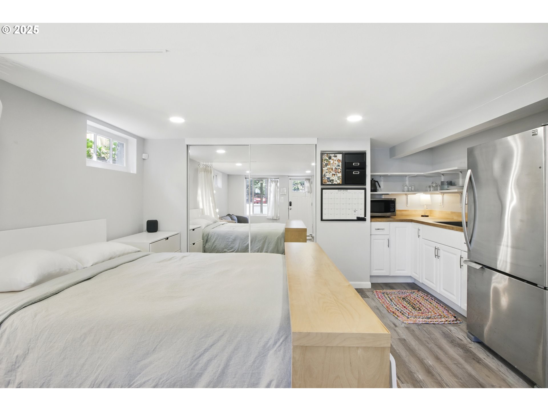 11 NE 128TH AVE