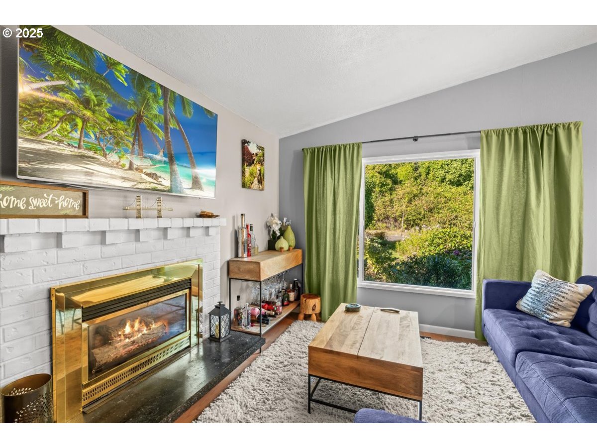 17657 SE SCRUTTON LN