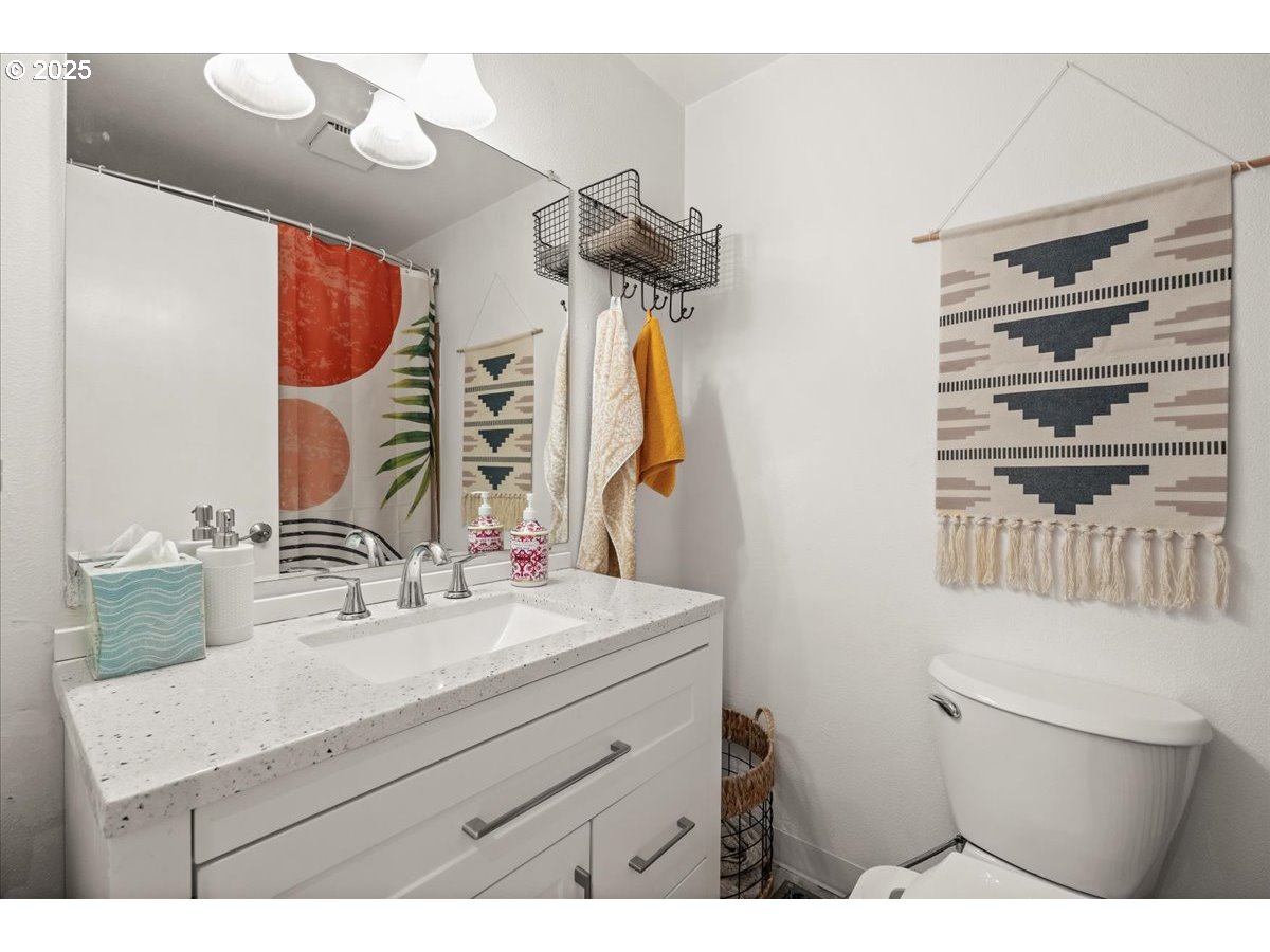 17657 SE SCRUTTON LN