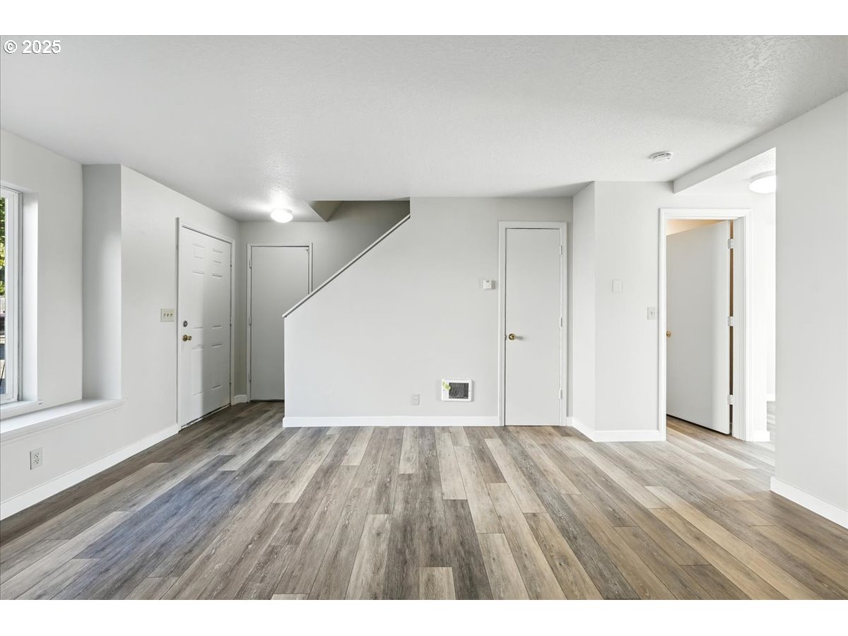 4670 SW SOUTHVIEW TER