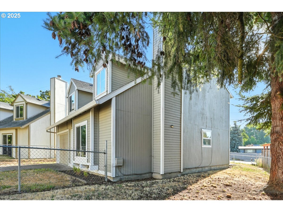 4670 SW SOUTHVIEW TER