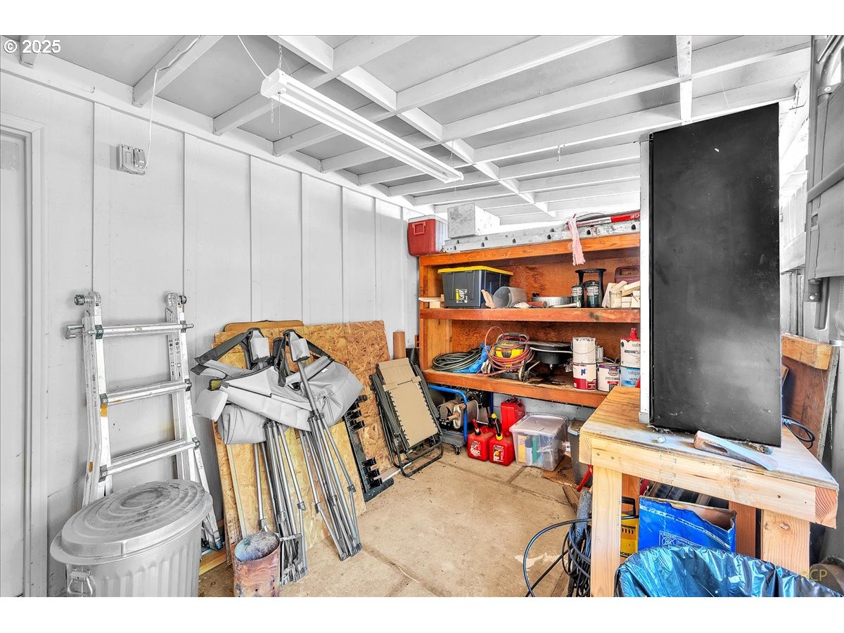 18365 SW SPRINGFIELD ST