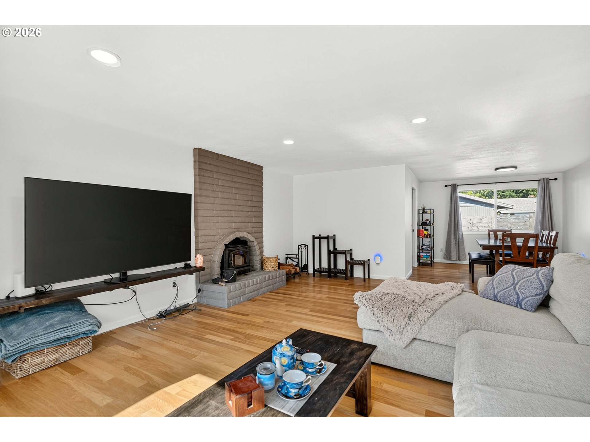 1801 SE 54TH AVE