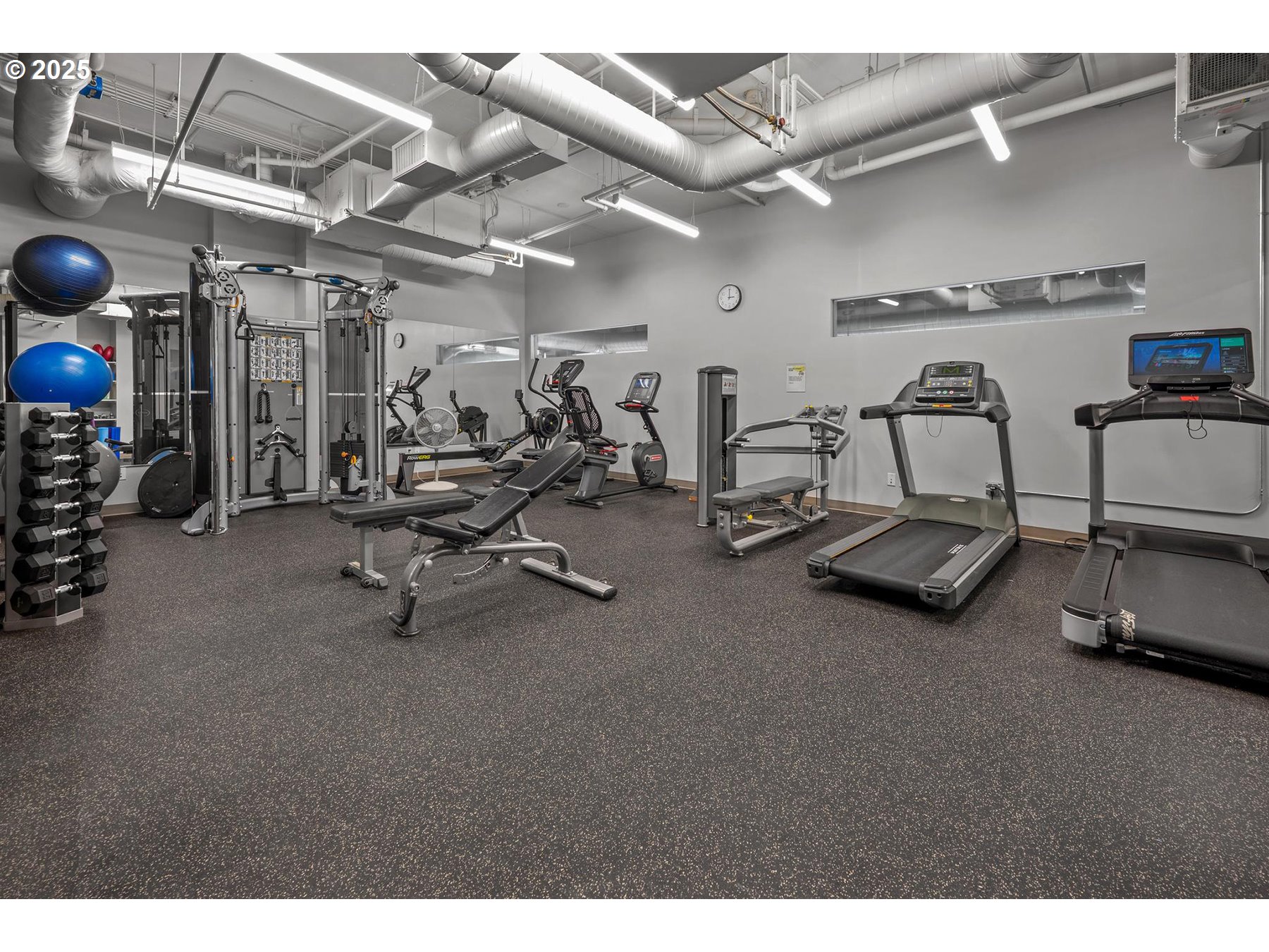949 NW OVERTON ST 601