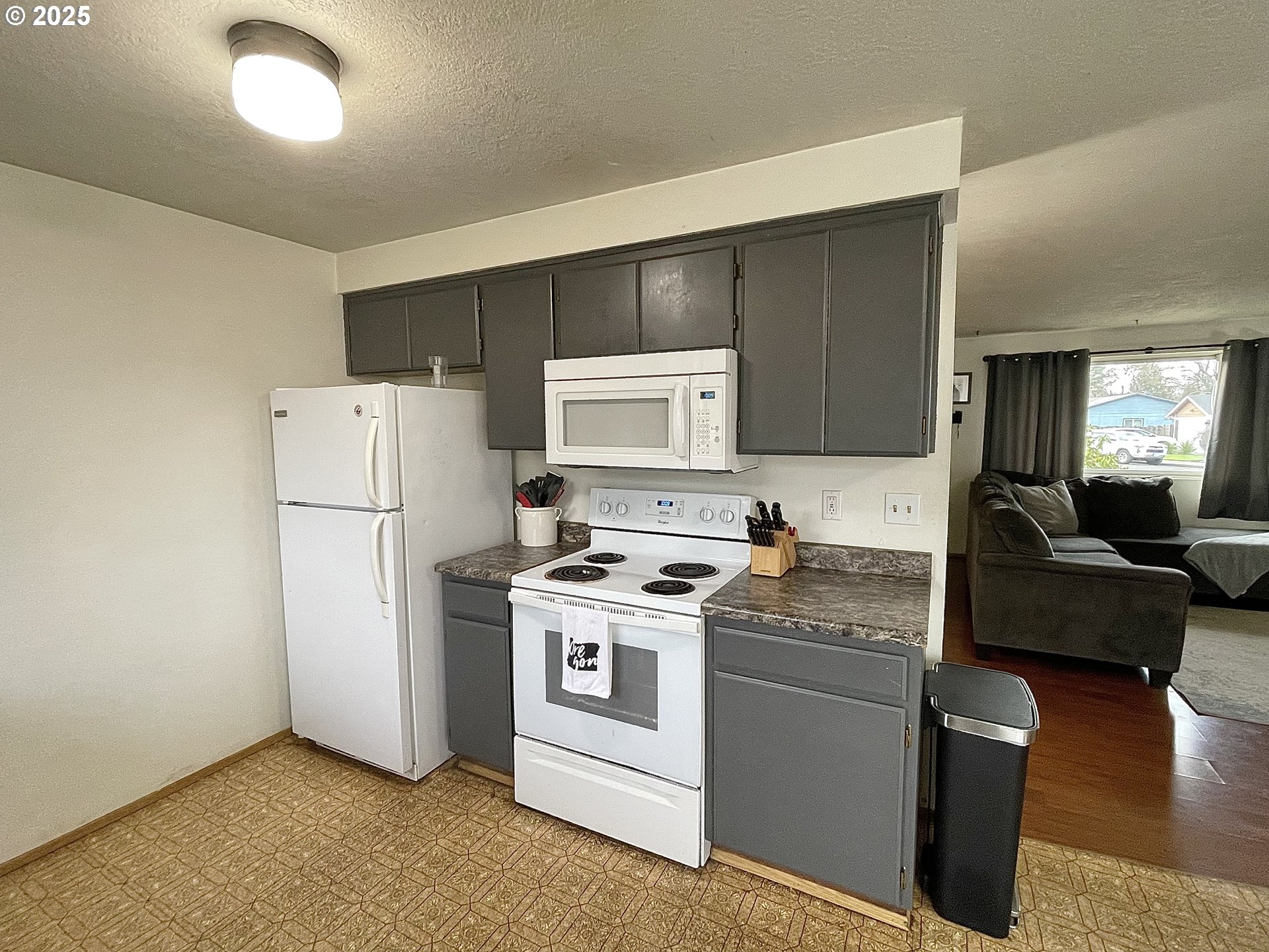 200 SW NORRIS CT, McMinnville