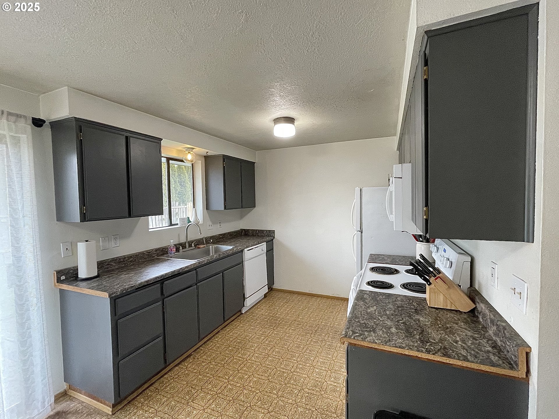 200 SW NORRIS CT, McMinnville