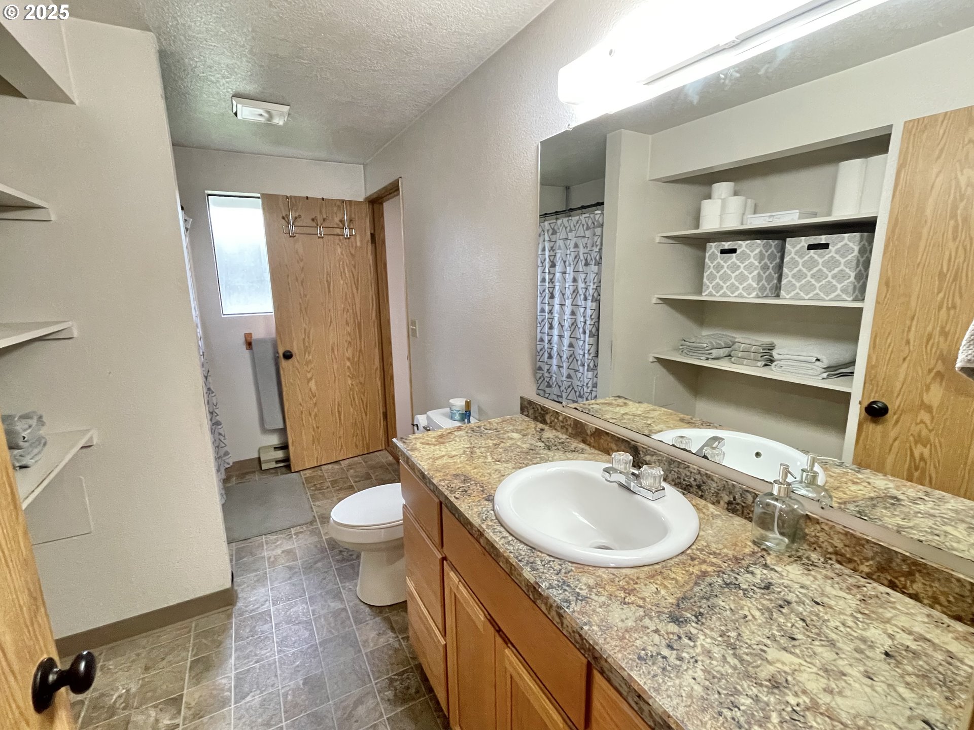 200 SW NORRIS CT, McMinnville