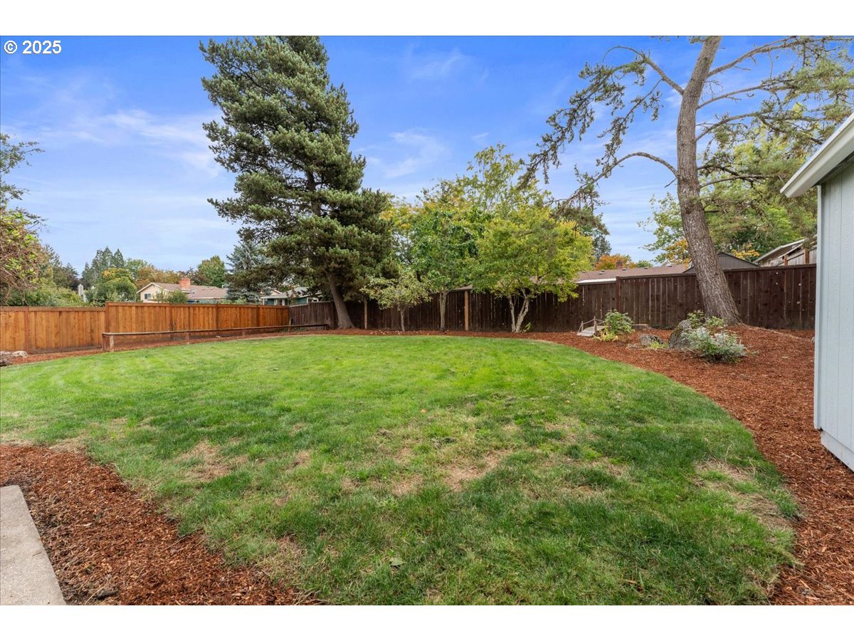 20624 SW ROSA DR
