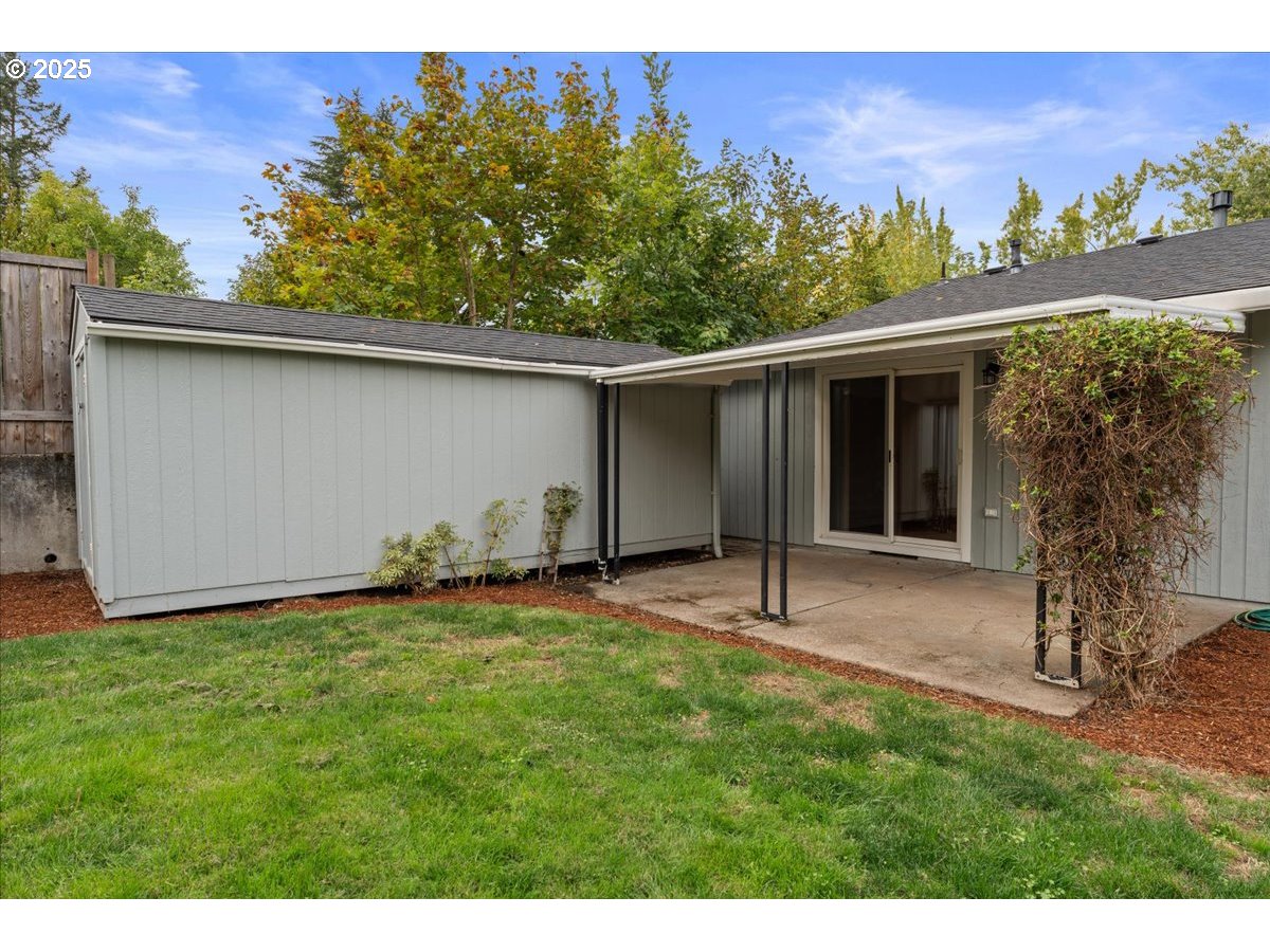20624 SW ROSA DR