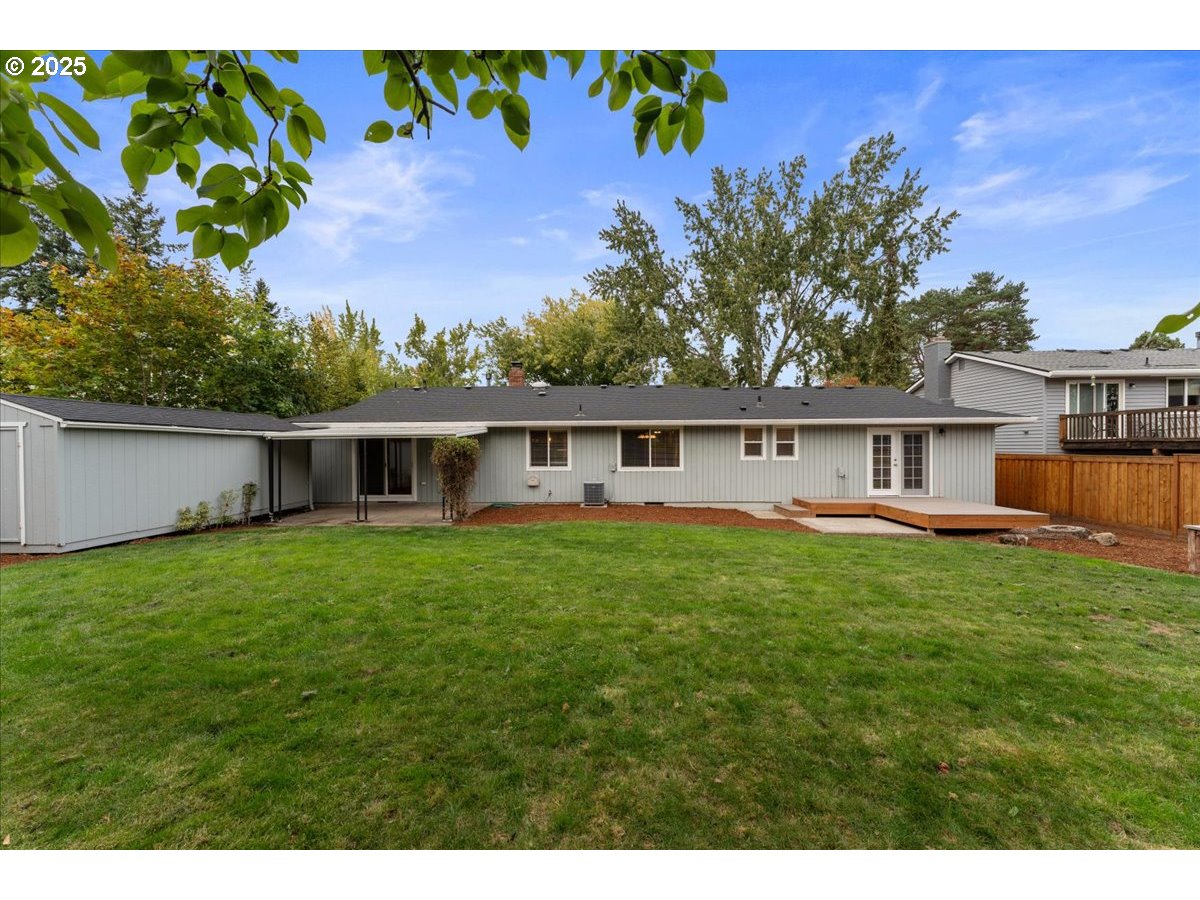 20624 SW ROSA DR