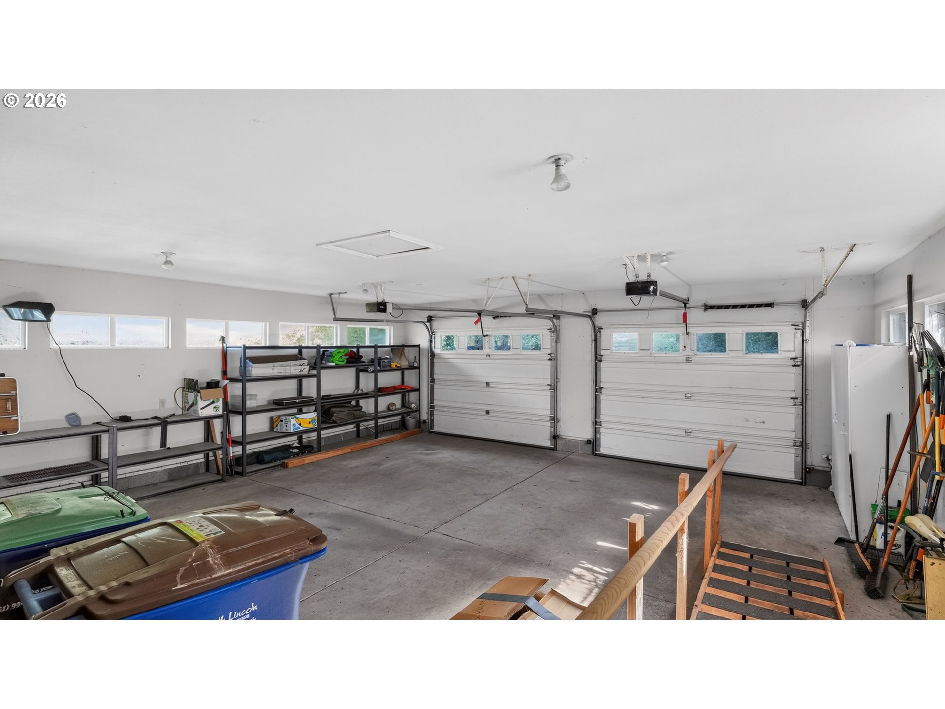 30 MARION LN