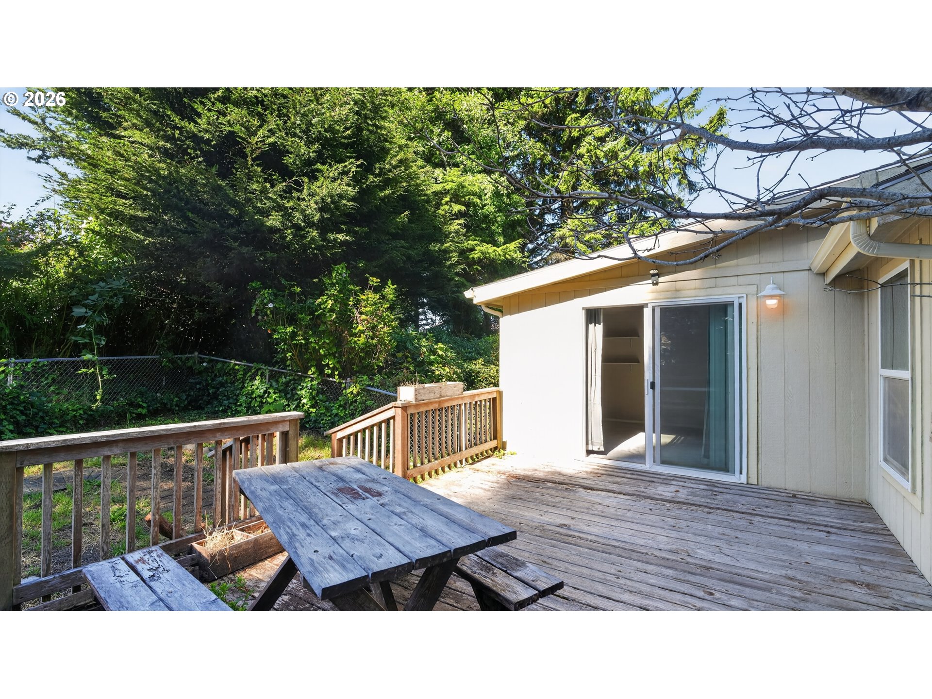 30 MARION LN