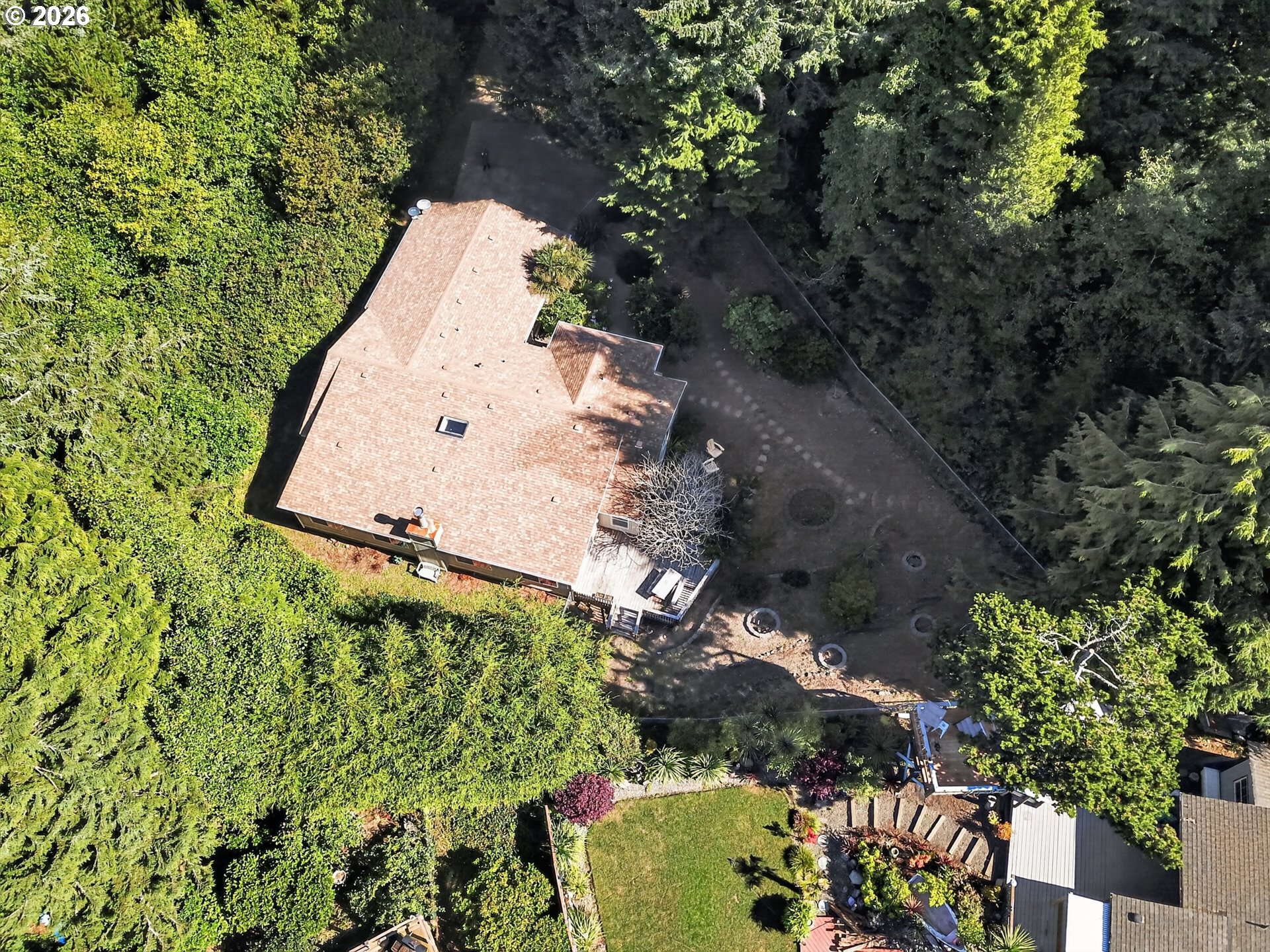 30 MARION LN