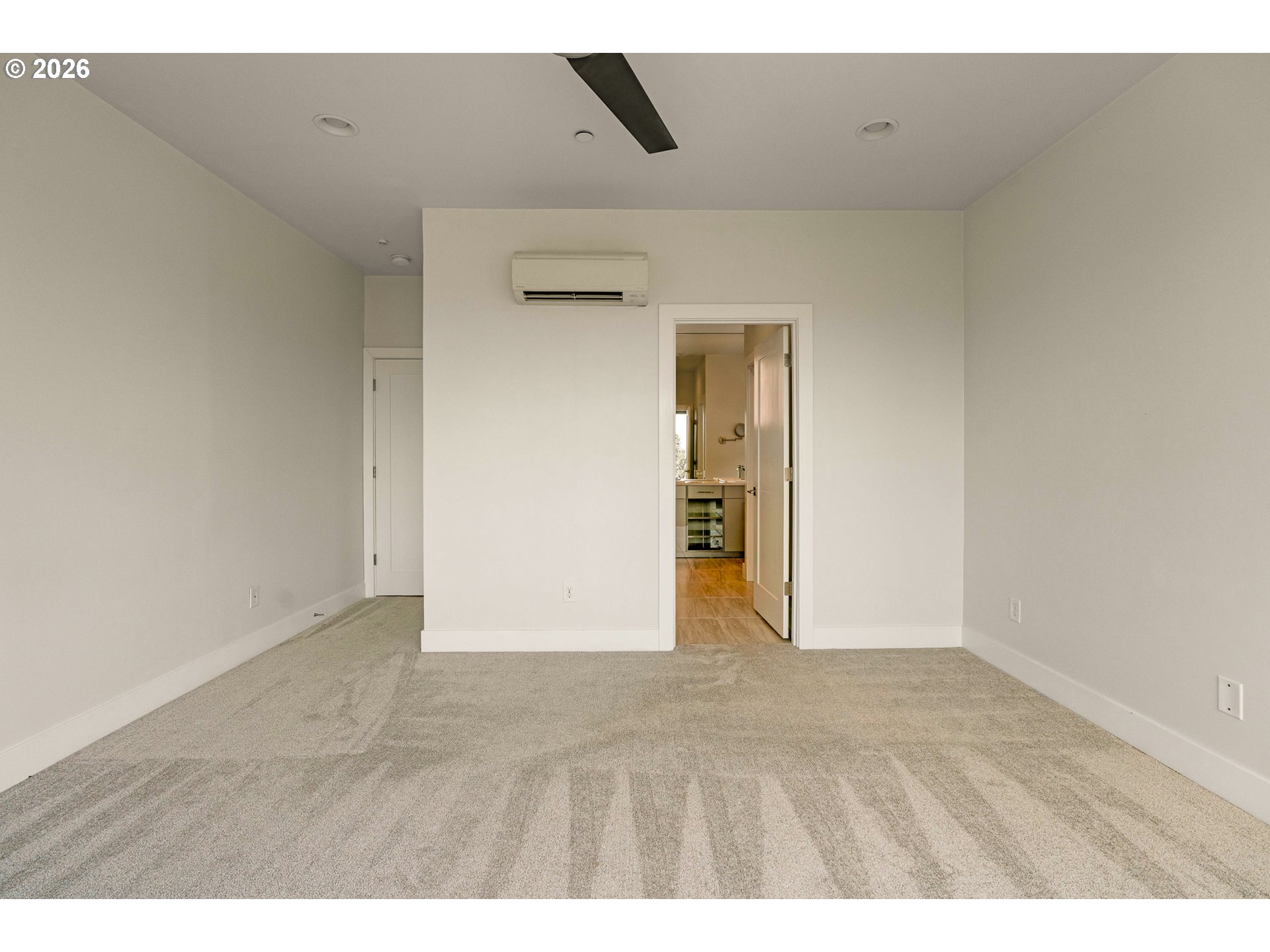 1625 SW MONTGOMERY ST