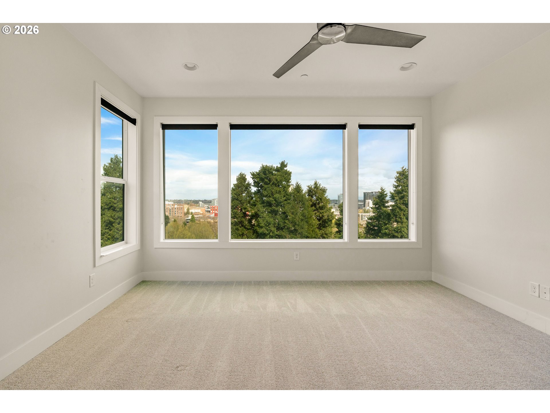 1625 SW MONTGOMERY ST