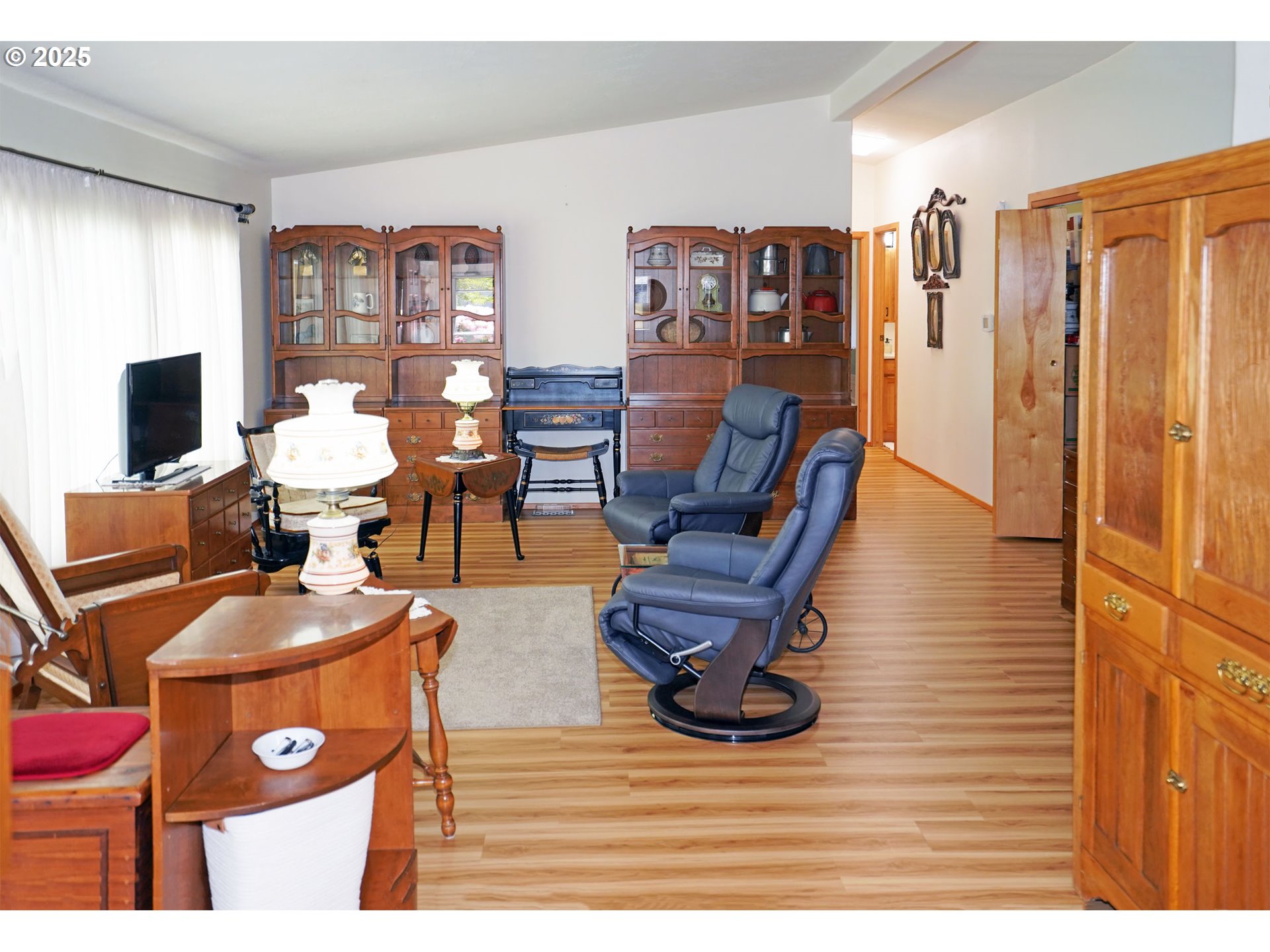 14308 NE SANDY BLVD #42