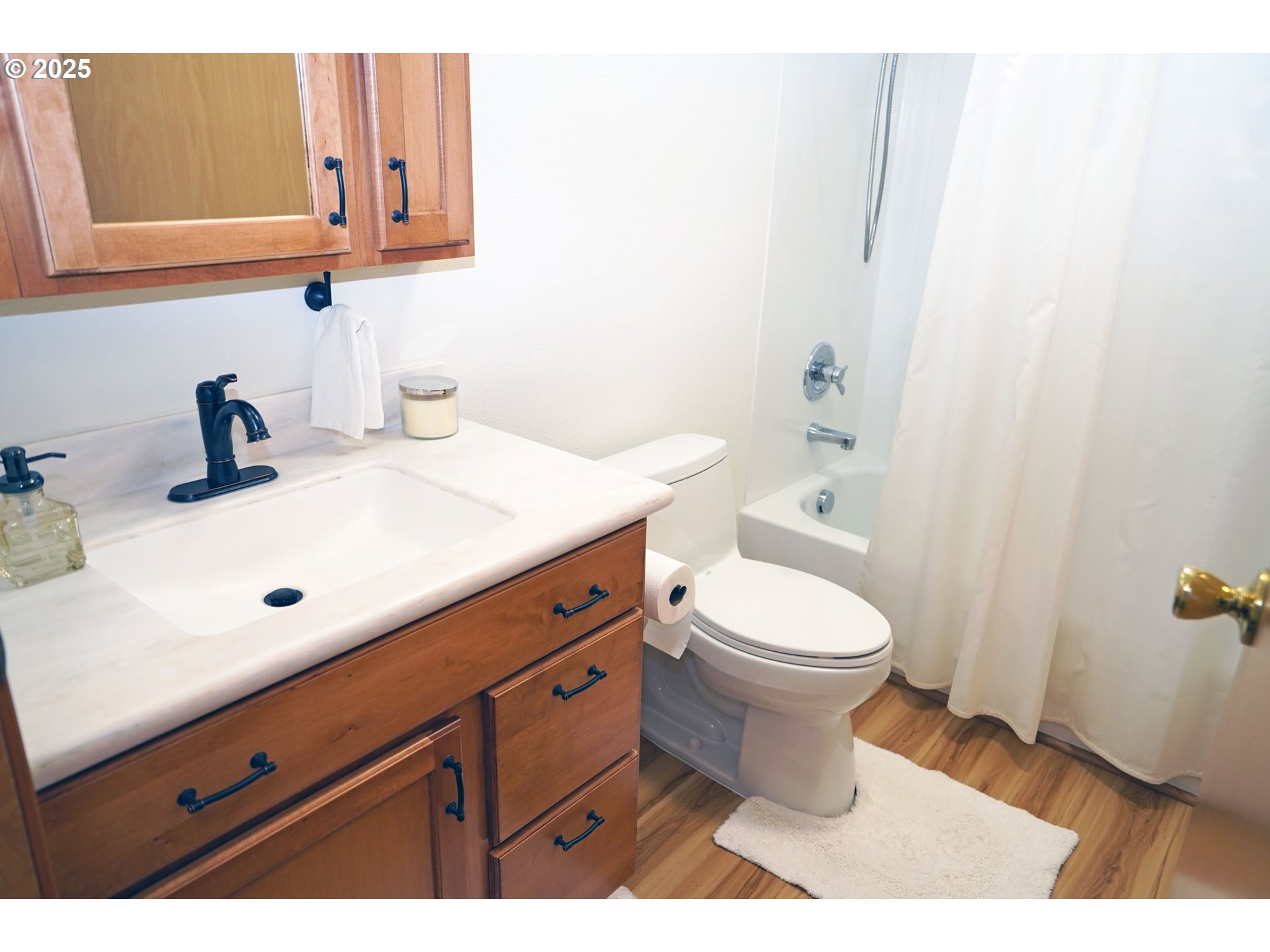 14308 NE SANDY BLVD #42