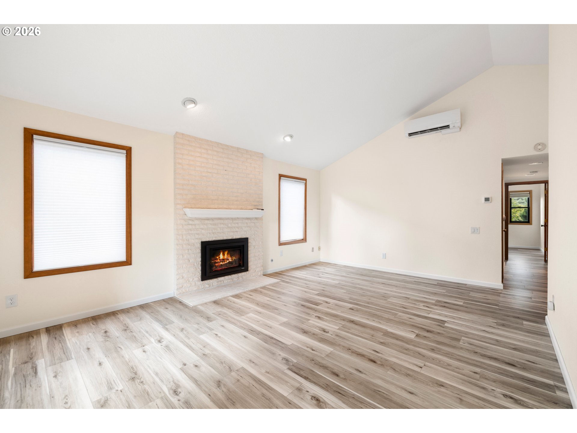 14819 NE SACRAMENTO ST 106