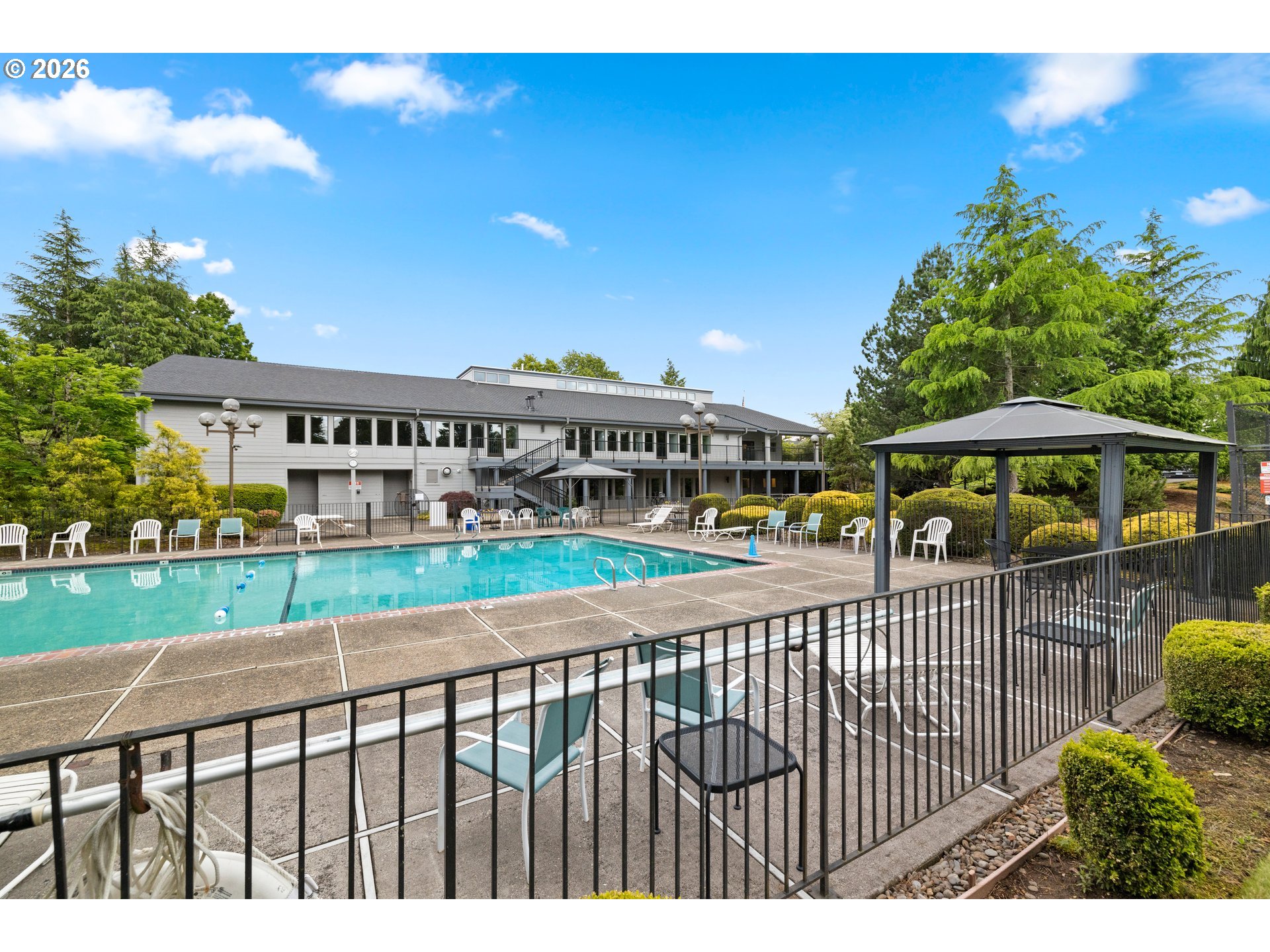14819 NE SACRAMENTO ST 106