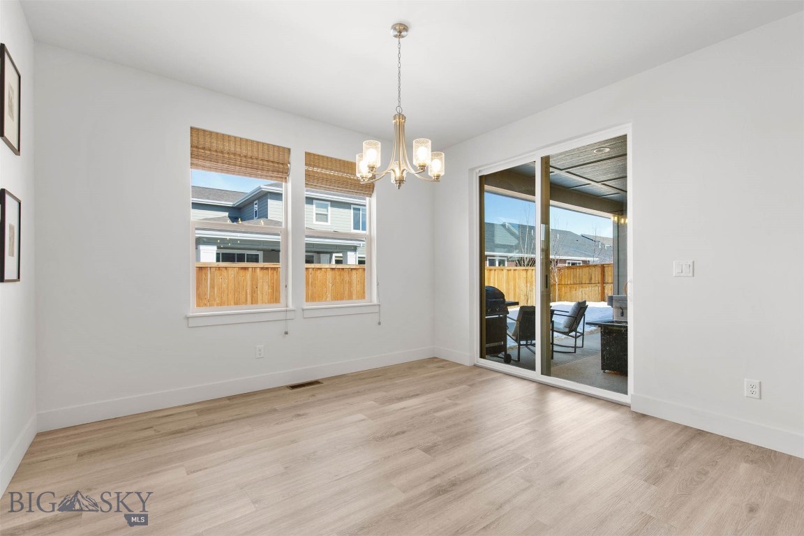 1515 Deadwood Loop
