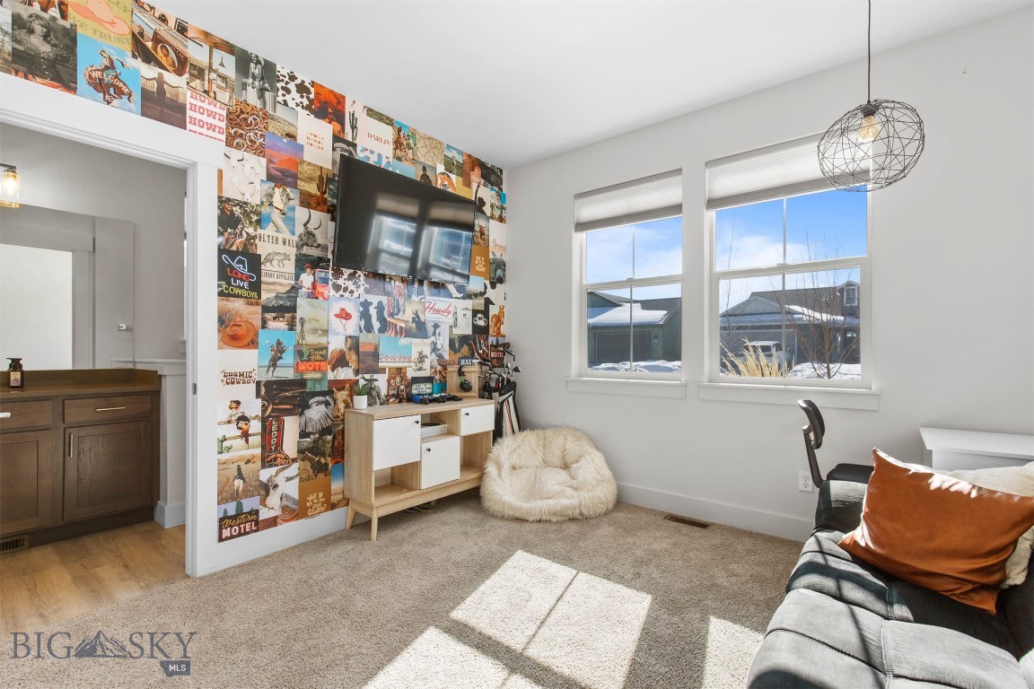 1515 Deadwood Loop