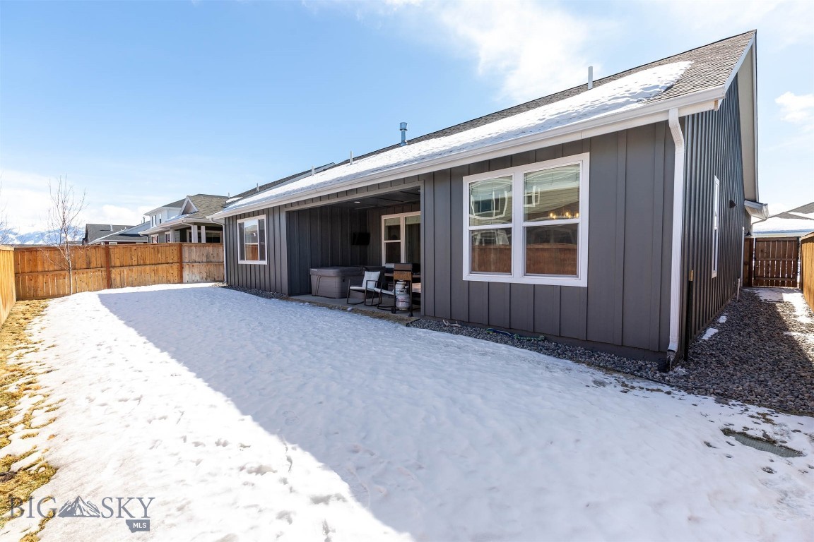 1515 Deadwood Loop