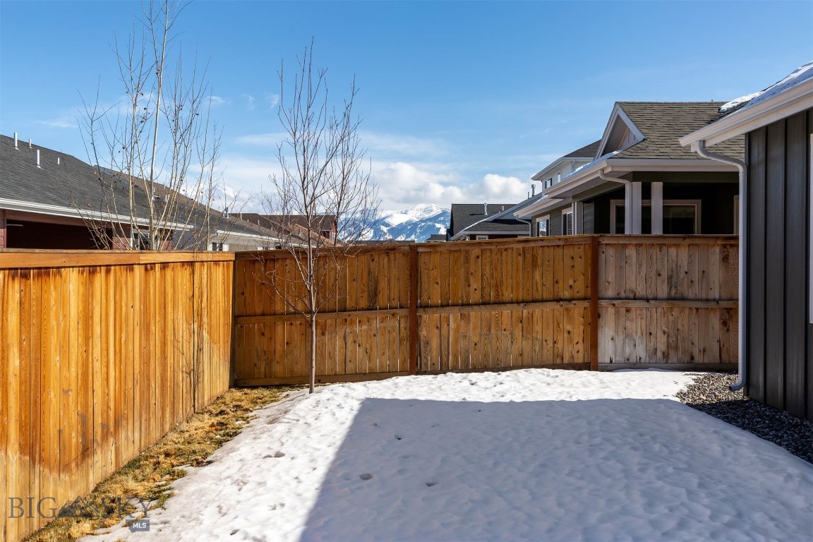 1515 Deadwood Loop
