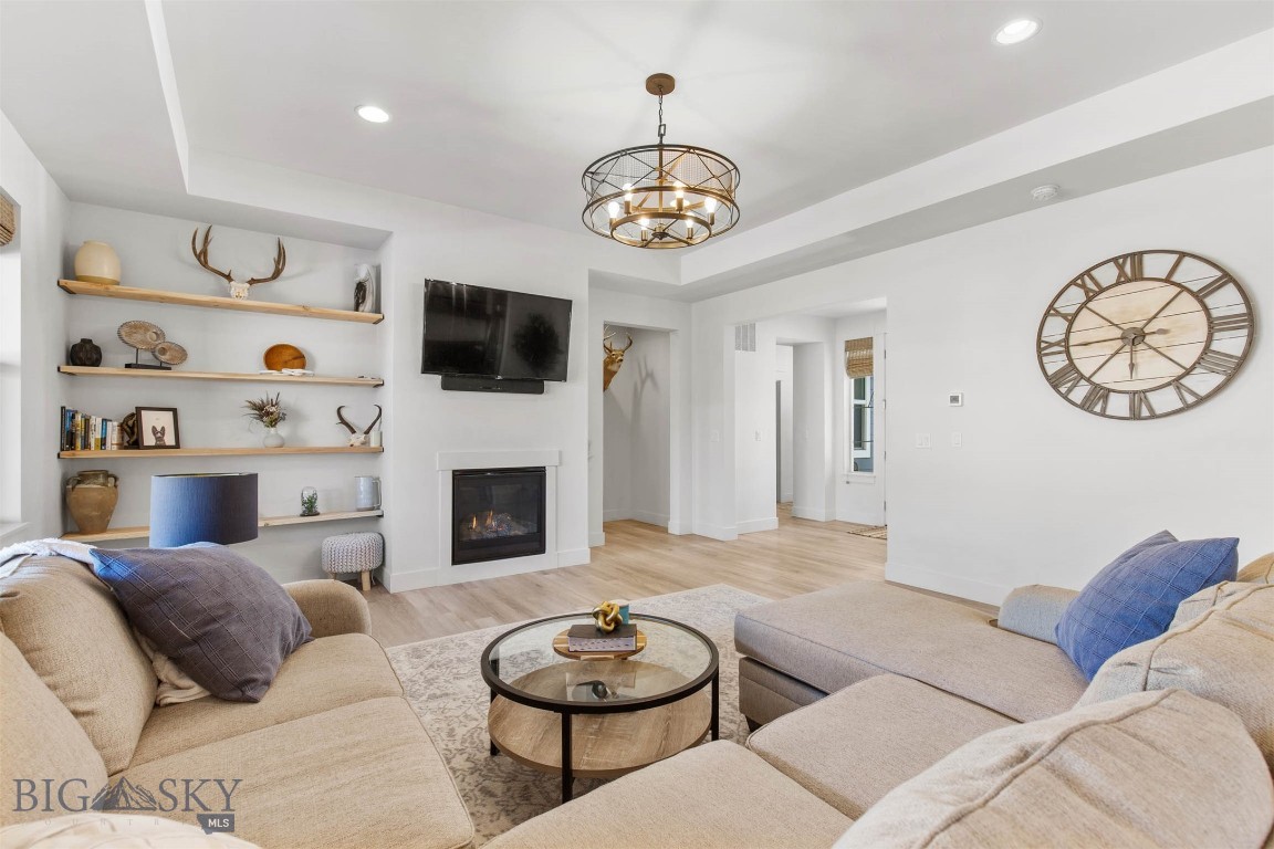 1515 Deadwood Loop