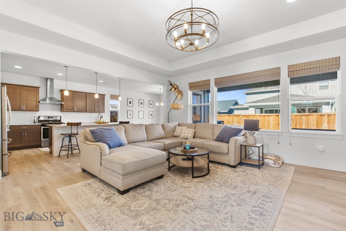 1515 Deadwood Loop