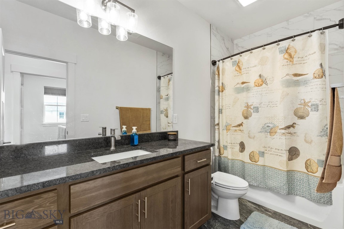 1502 Deadwood Loop