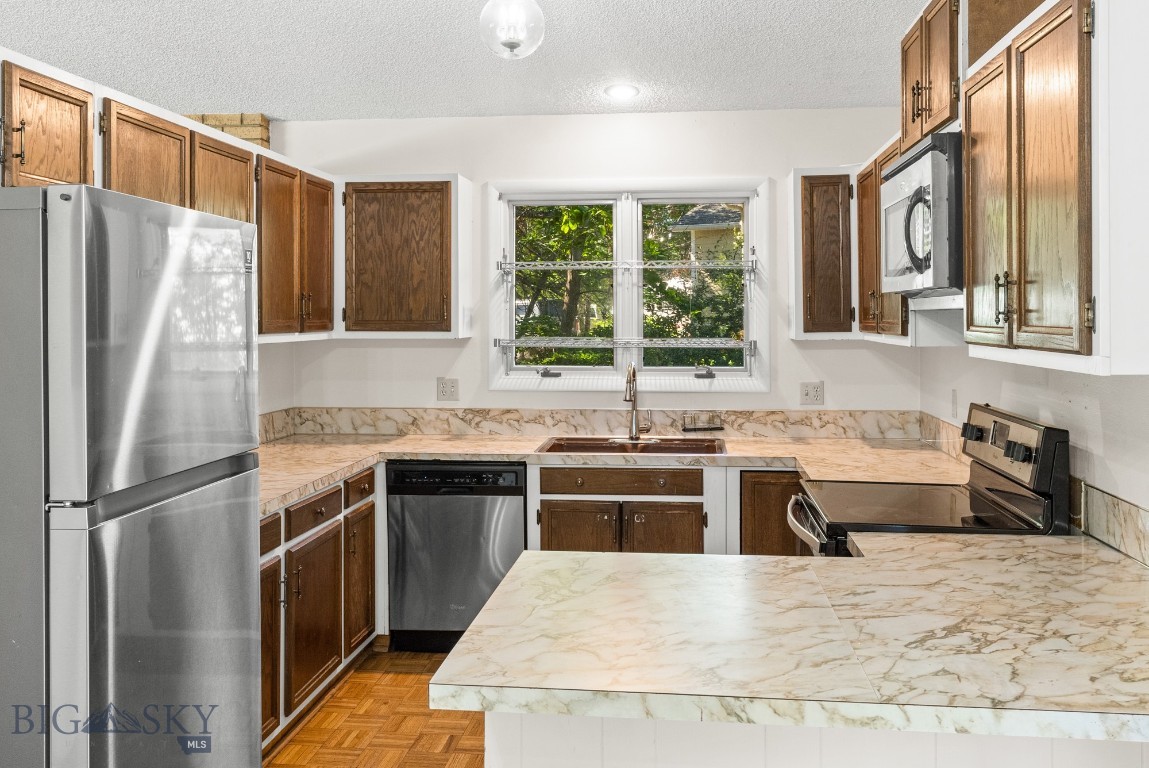 1403 Cherry Drive