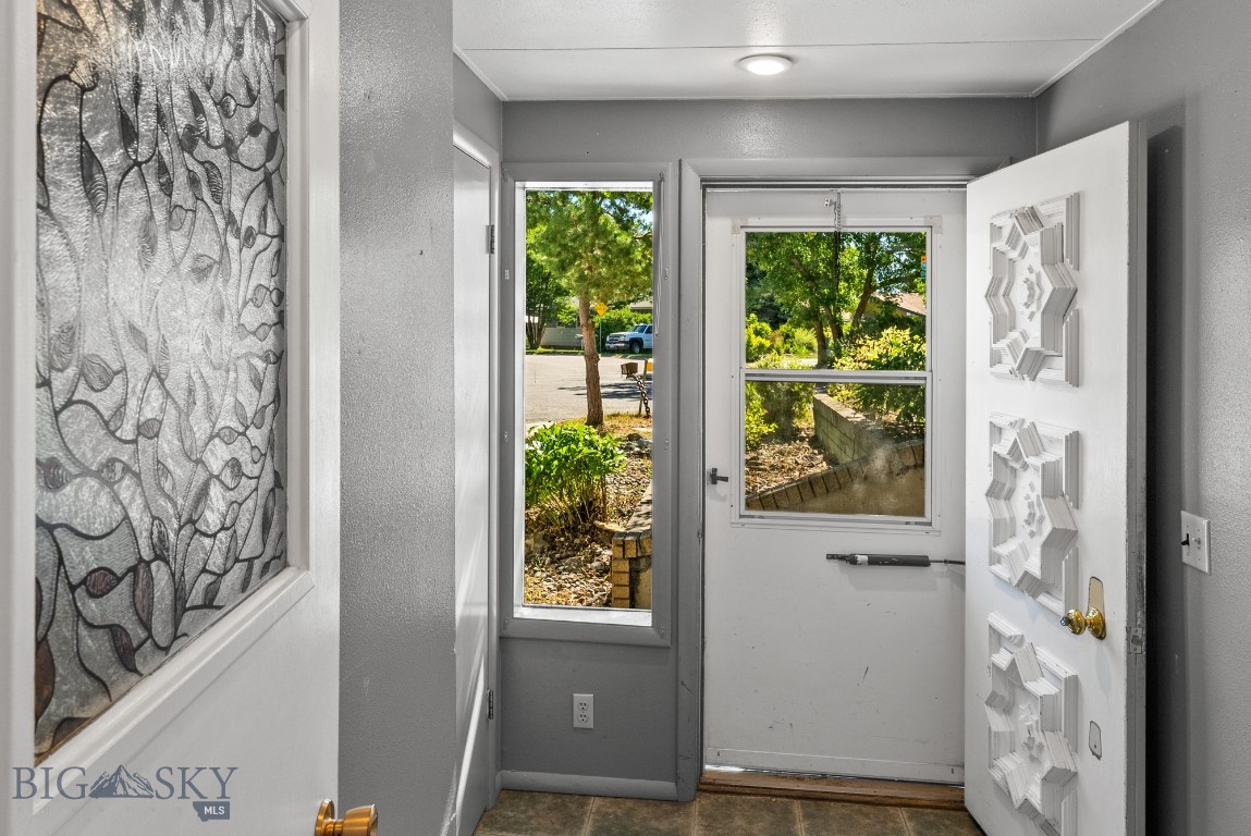 1403 Cherry Drive