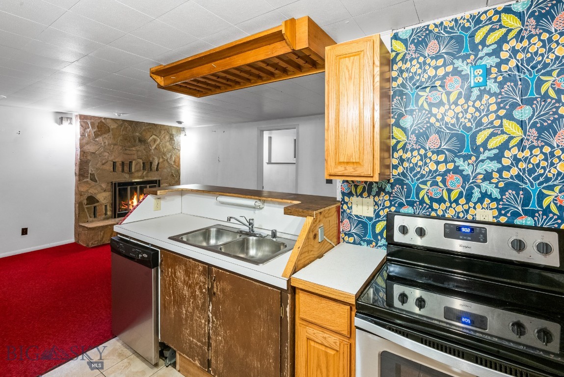 1403 Cherry Drive