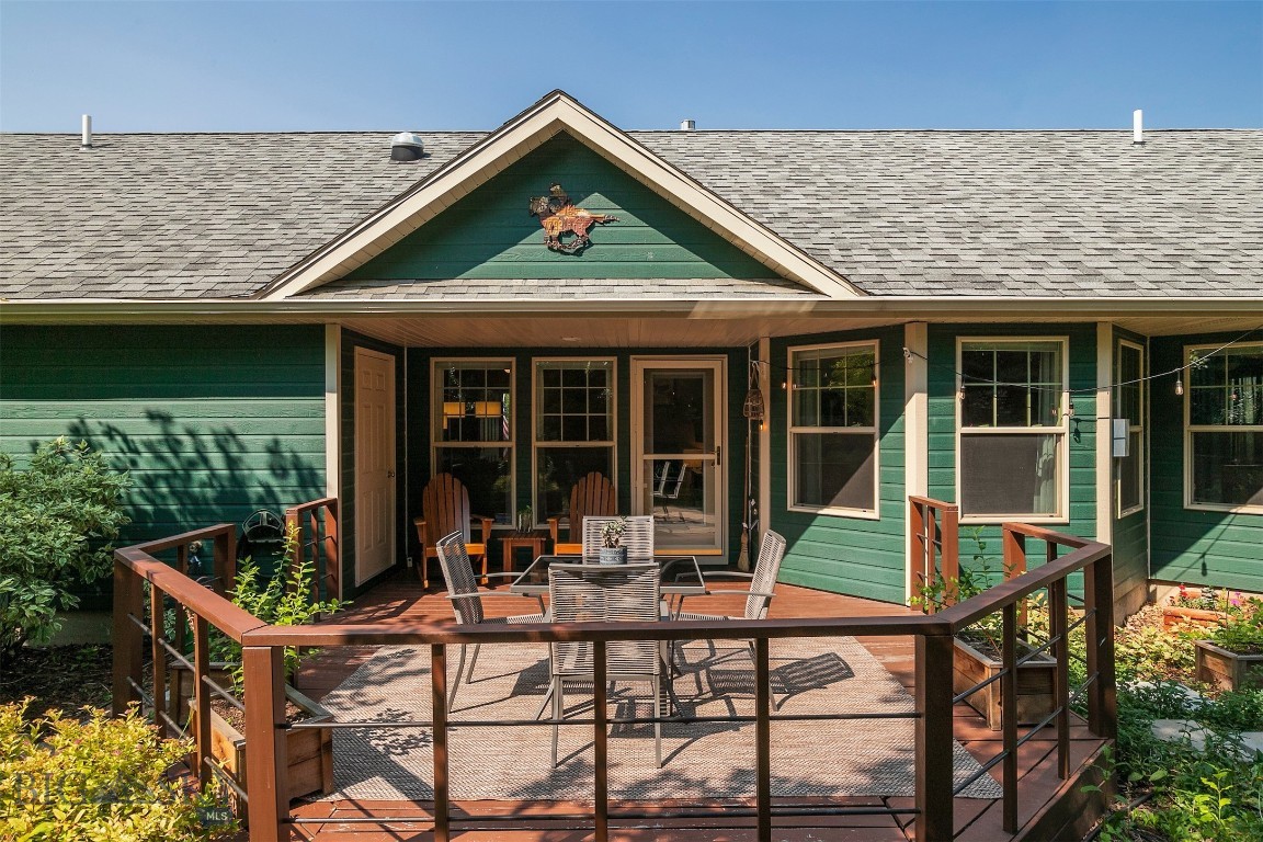 414 Sanders Avenue
