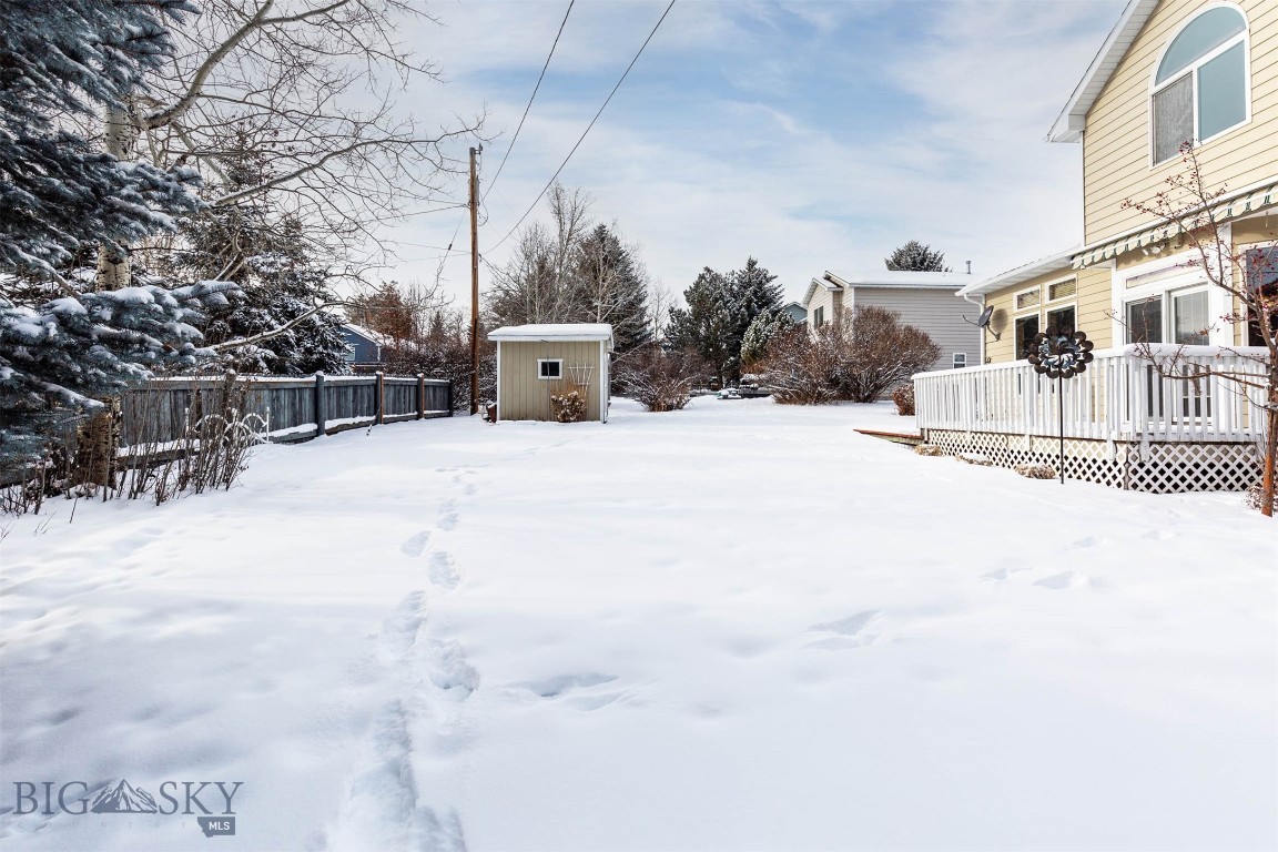 1146 N Spruce Drive
