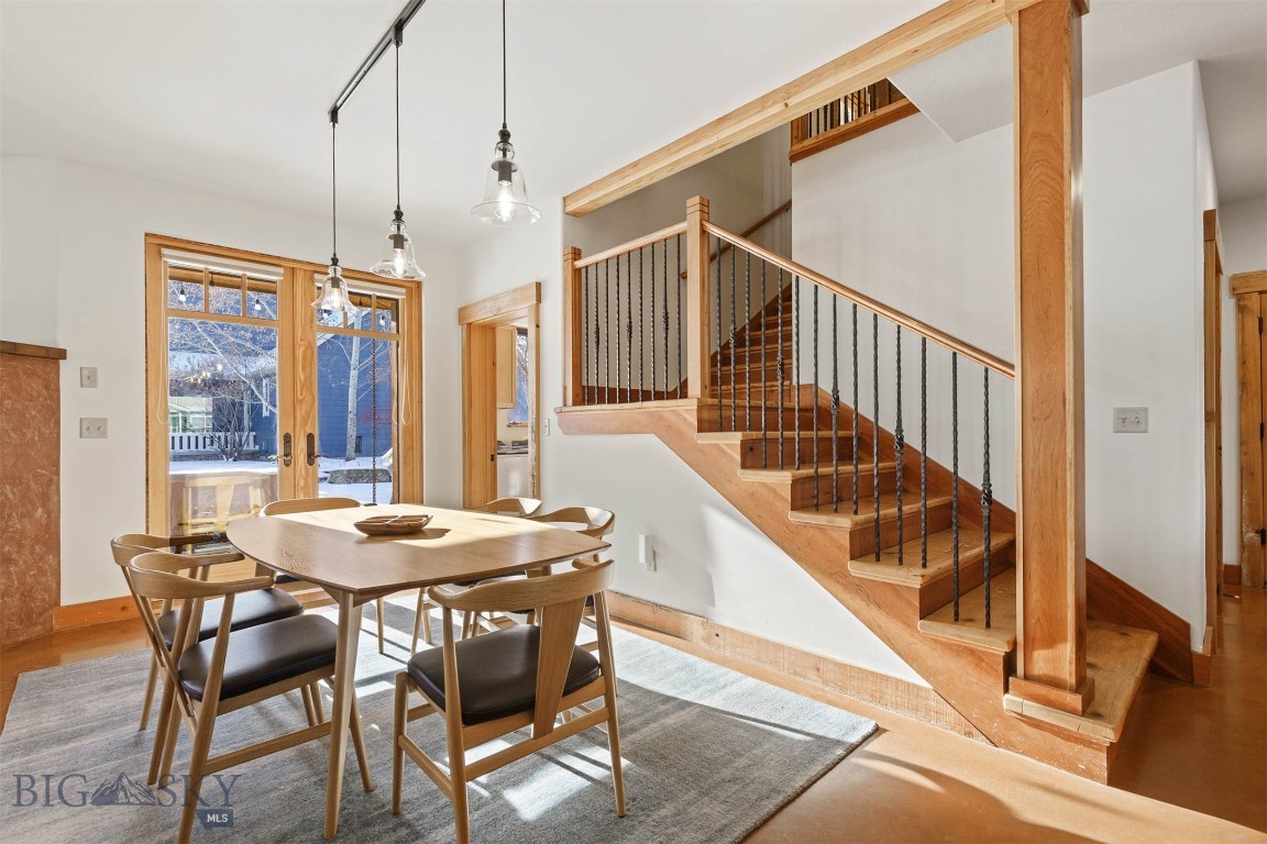 3618 Bungalow Lane