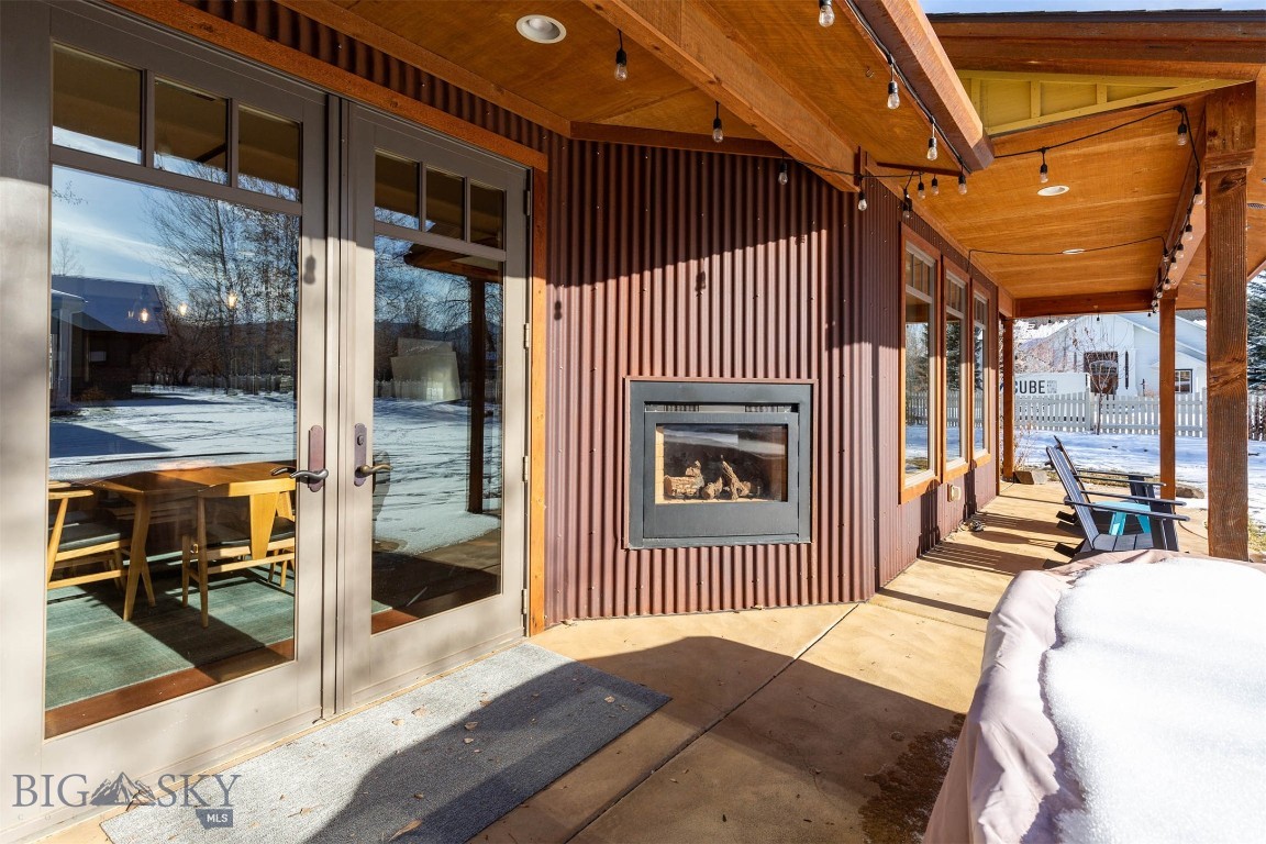 3618 Bungalow Lane
