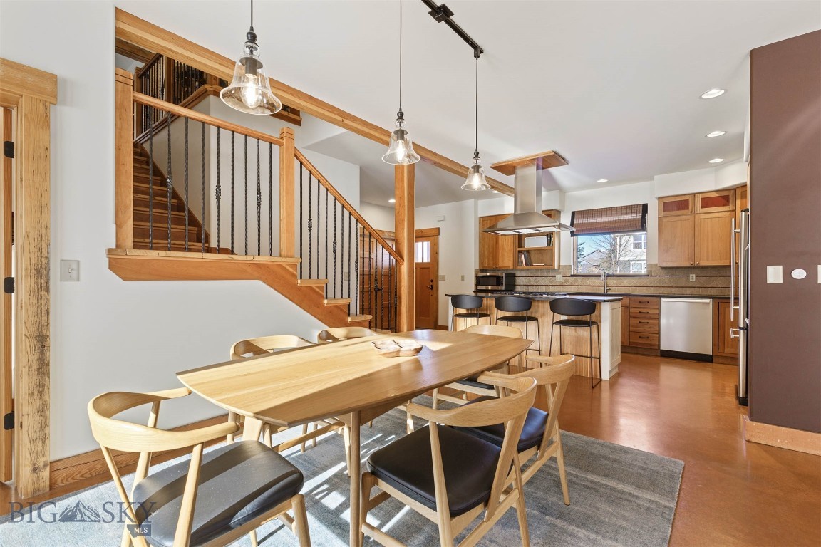 3618 Bungalow Lane