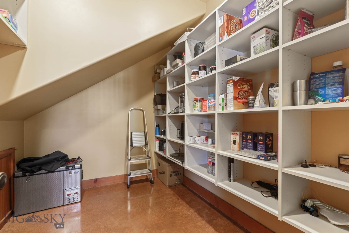 3618 Bungalow Lane