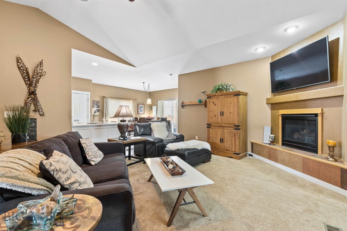 3209 Lily Drive