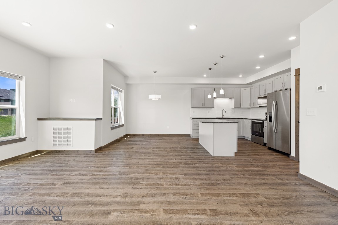 2028 Chipset Street A