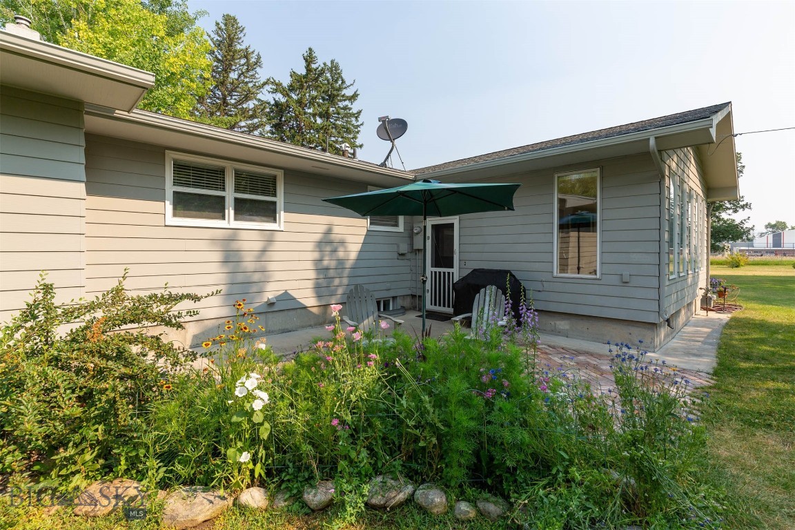 307 N 4th Street
